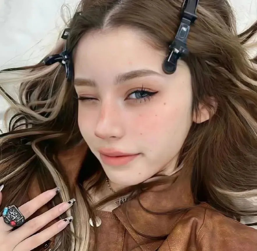 错付八年后，姐姐不原谅独美